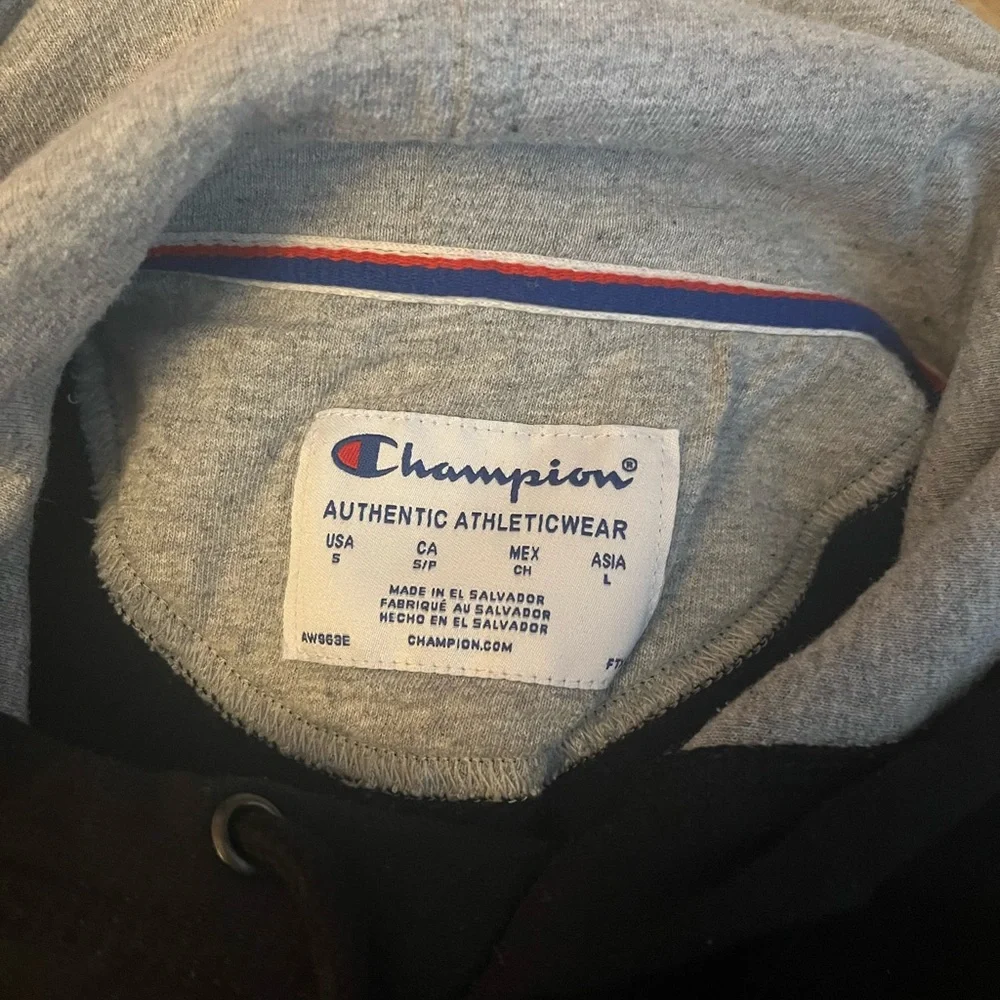 Black and camouflage champion hoodie mens size small - Picture 3 of 3